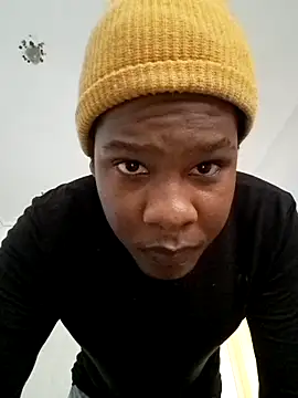 xtraboyy online show from 10-28-25, 10:08