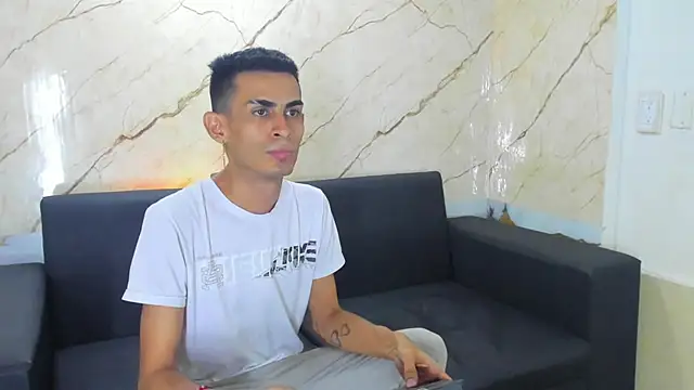 Golldens Dreamss online show from 09-26-25, 07:29