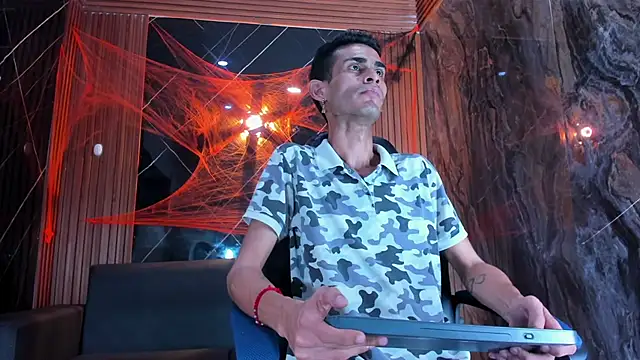 Golldens Dreamss online show from 11-02-25, 07:11