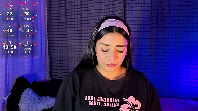 Snapshot of Kayleemorales chatting on 10-08-25, 04:15 Kayleemorales online show from 10-08-25, 04:15