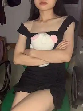 Snapshot of _Mon_23 chatting on 10-11-25, 08:07 Mon 23 online show from 10-11-25, 08:07