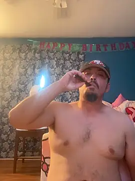 Snapshot of AlexR9700 chatting on 03-30-26, 01:06 AlexR9700 online show from 03-30-26, 01:06