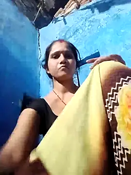 Jooli xx online show from 03-31-26, 01:11