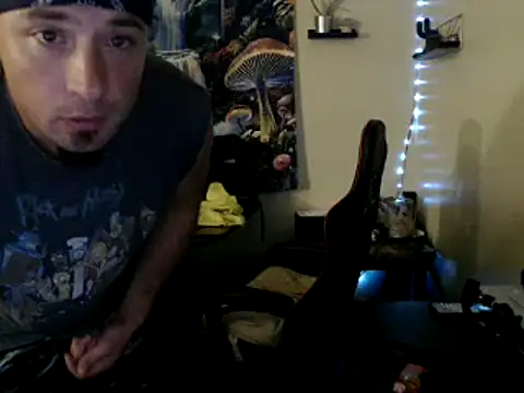 Snapshot of YoBlezz chatting on 10-06-25, 12:19 YoBlezz online show from 10-06-25, 12:19