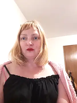 LiluLiluLilu online show from 11-03-25, 06:20