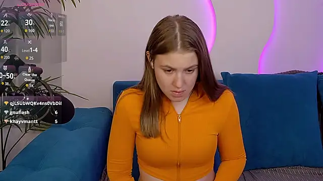 MelanieHenders online show from 09-14-25, 05:45