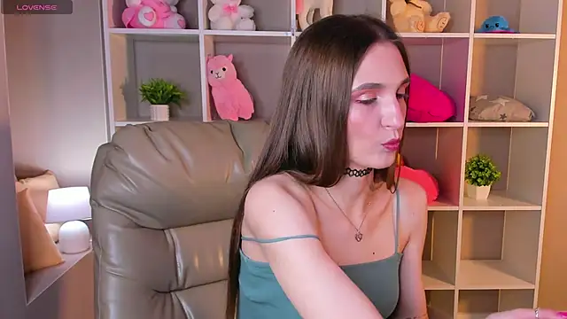 Alisha Green online show from 09-18-25, 08:38