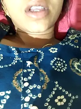 Snapshot of telugu_roja_099 chatting on 12-05-25, 02:47 telugu roja 099 online show from 12-05-25, 02:47