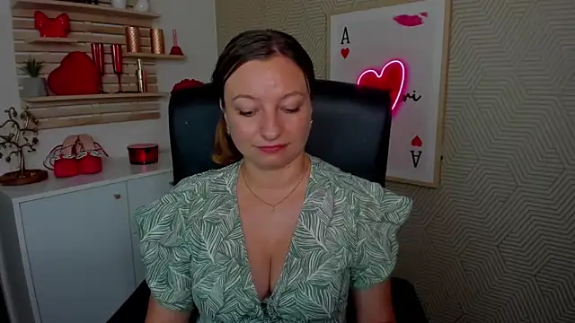 angelaSamt online show from 06-30-26, 05:41