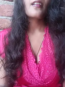 Snapshot of posewith chatting on 09-15-25, 08:25 posewith online show from 09-15-25, 08:25