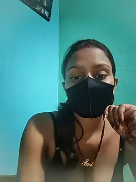 Snapshot of posewith chatting on 10-04-25, 07:28 posewith online show from 10-04-25, 07:28