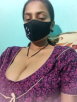 posewith online show from 03-08-26, 12:41