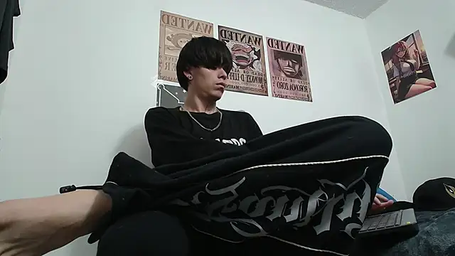 Anhonymus  online show from 12-21-25, 10:39