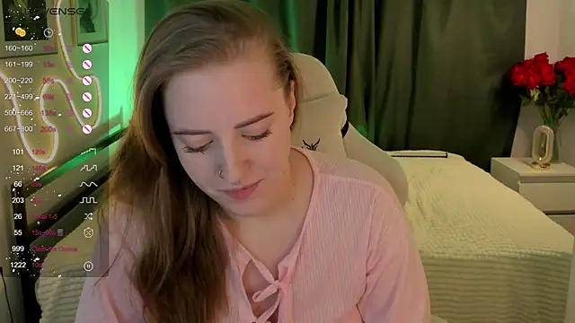 Alice Cire online show from 12-21-25, 02:13