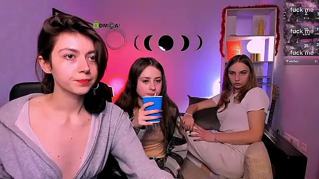 Snapshot of kitniss_dreamy chatting on 02-03-26, 04:23 kitniss dreamy online show from 02-03-26, 04:23