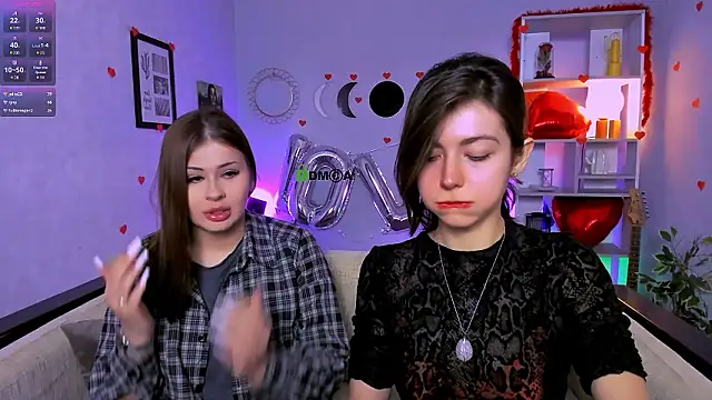 Snapshot of kitniss_dreamy chatting on 02-18-26, 08:27 kitniss dreamy online show from 02-18-26, 08:27