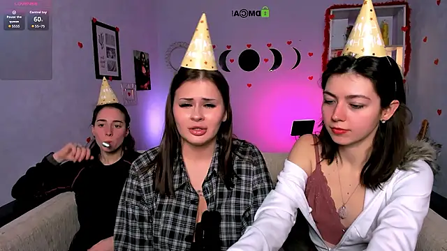 Snapshot of kitniss_dreamy chatting on 02-21-26, 09:16 kitniss dreamy online show from 02-21-26, 09:16