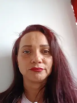 Snapshot of Amanda39 chatting on 05-25-26, 07:20 Amanda39 online show from 05-25-26, 07:20