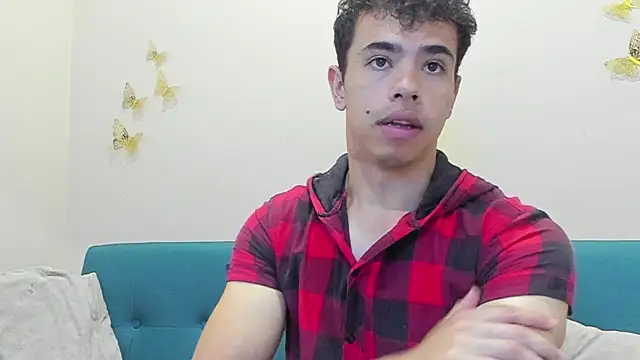 Snapshot of Muscle_Scott chatting on 10-04-25, 12:03 Muscle Scott online show from 10-04-25, 12:03