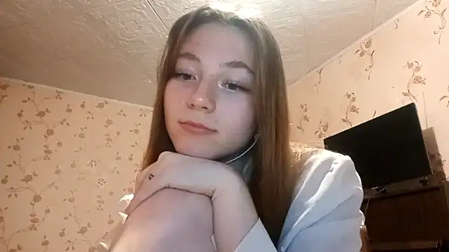 Sophiecuttie online show from 09-09-25, 05:01