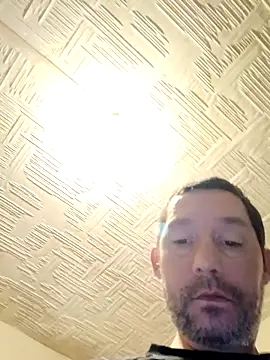 frederic198 online show from 12-21-25, 08:27