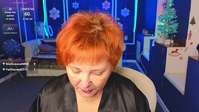 Kira Kenett online show from 12-18-25, 08:42