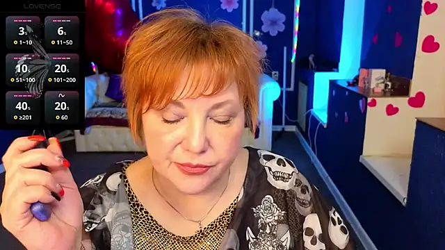 Kira Kenett online show from 04-09-26, 04:34