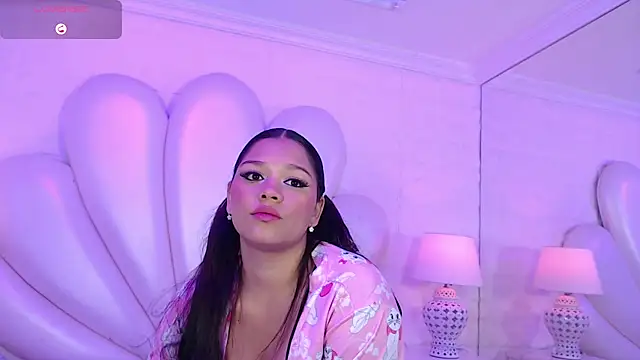 HatsaJones online show from 09-27-25, 03:55