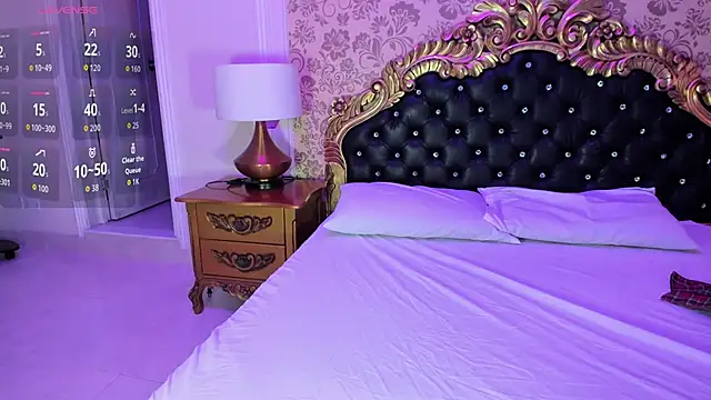 HatsaJones online show from 10-19-25, 03:40