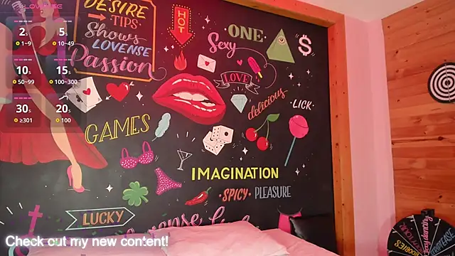 Snapshot of HatsaJones chatting on 12-05-25, 04:43 HatsaJones online show from 12-05-25, 04:43