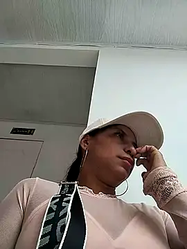 AnggelicaSwan21 online show from 11-20-25, 04:40