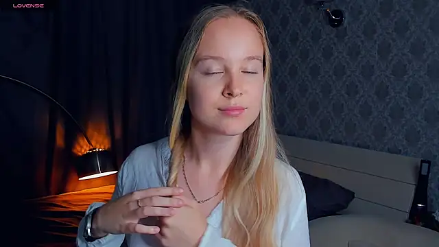 SoonMoor online show from 09-17-25, 05:14