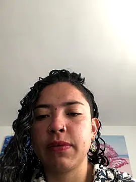 Paris 11 online show from 11-19-25, 02:39