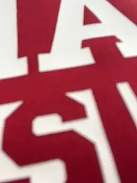 TiffanyyLam online show from 09-18-25, 11:23