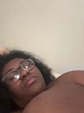 Snapshot of bunbun420247 chatting on 12-02-25, 07:57 bunbun420247 online show from 12-02-25, 07:57