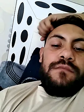 Snapshot of couplebest1 chatting on 09-15-25, 12:27 couplebest1 online show from 09-15-25, 12:27