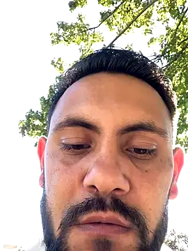 Snapshot of couplebest1 chatting on 10-07-25, 01:19 couplebest1 online show from 10-07-25, 01:19