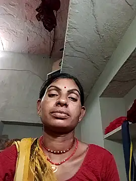 Snapshot of Mansi_ji chatting on 10-30-25, 03:02 Mansi ji online show from 10-30-25, 03:02