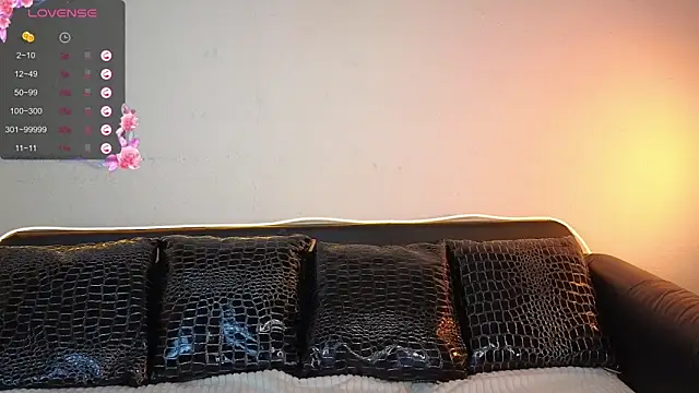 Snapshot of Angeel_Kate chatting on 09-16-25, 11:00 Angeel Kate online show from 09-16-25, 11:00