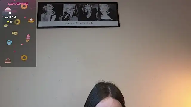 Snapshot of Angeel_Kate chatting on 09-28-25, 05:35 Angeel Kate online show from 09-28-25, 05:35