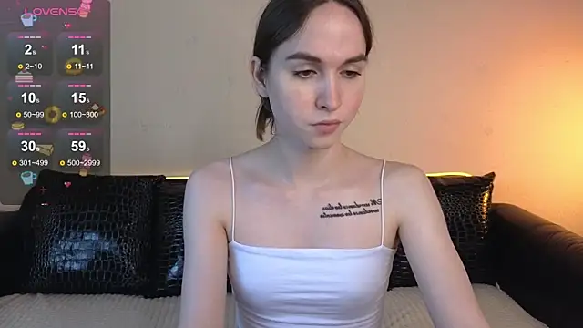 Snapshot of Angeel_Kate chatting on 09-30-25, 05:56 Angeel Kate online show from 09-30-25, 05:56