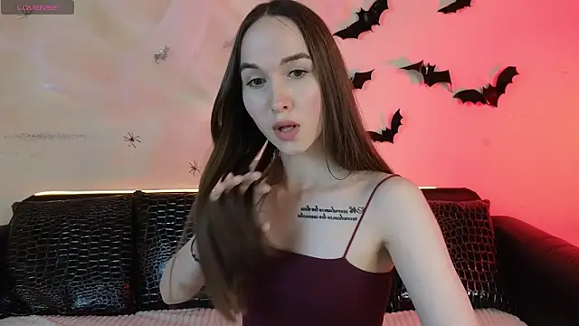 Snapshot of Angeel_Kate chatting on 10-24-25, 08:22 Angeel Kate online show from 10-24-25, 08:22