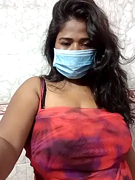 Snapshot of HAANNIAA chatting on 11-02-25, 03:36 HAANNIAA online show from 11-02-25, 03:36