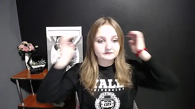 Mystic nikole online show from 10-01-25, 12:11