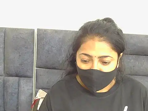 Cute Girl51 online show from 11-15-25, 10:37