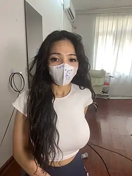 Snapshot of xiongmaobb chatting on 10-20-25, 04:13 xiongmaobb online show from 10-20-25, 04:13