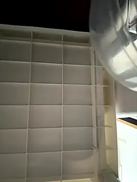 Snapshot of xiongmaobb chatting on 10-23-25, 04:45 xiongmaobb online show from 10-23-25, 04:45