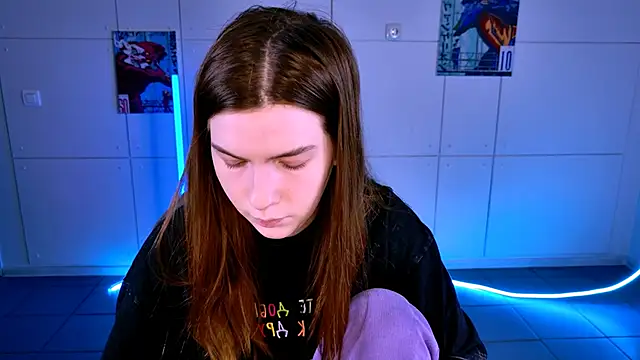 AliceCUNTach online show from 11-26-25, 05:08