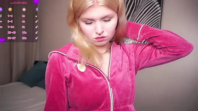 ShontaWasilko online show from 12-20-25, 05:42