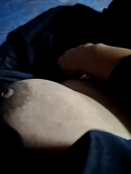 Hot lali 555 online show from 10-30-25, 06:15